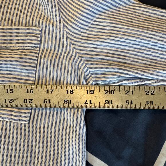 Arizona Jeans Co. Blue Striped Boyfriend Fit Button-Up – Medium - Picture 5 of 9